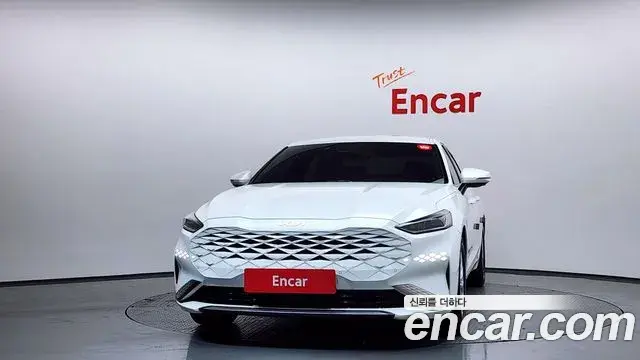Kia K8 2021 — Şəkil 13/20