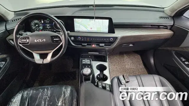 Kia K8 2021 — Şəkil 17/20