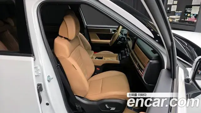 Hyundai Santa Fe 2025 — ფოტო 7/20