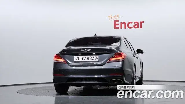 Genesis G70 2018 — ფოტო 5/20