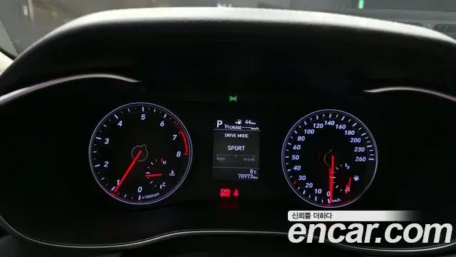 Genesis G70 2018 — ფოტო 12/20