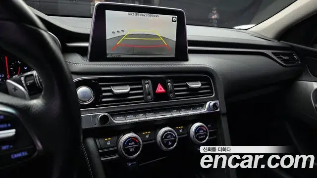 Genesis G70 2018 — ფოტო 19/20