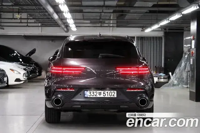 Genesis GV70 2022 — ფოტო 4/20