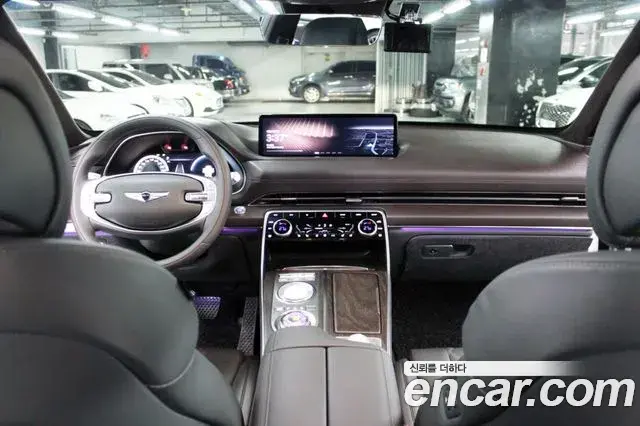 Genesis GV80 2020 — ფოტო 19/20