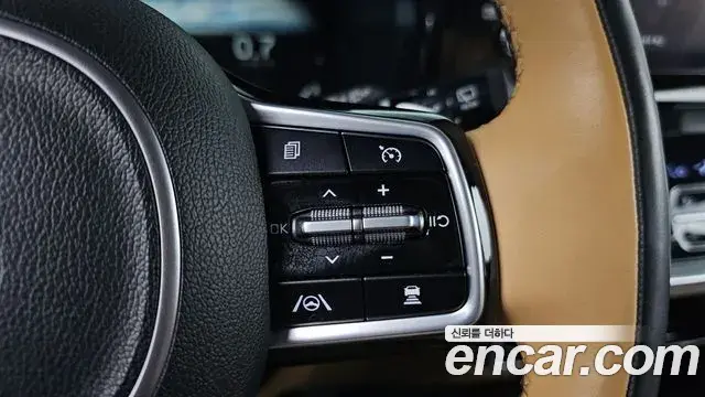 Kia Sorento 2020 — Фото 17/20