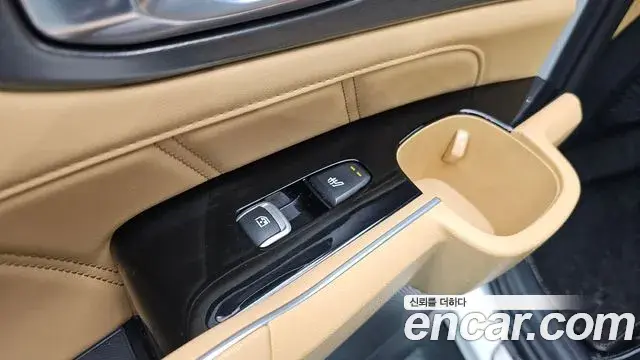 Kia Sorento 2020 — Фото 18/20