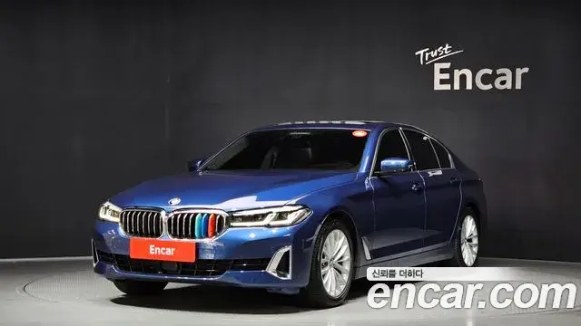 BMW 5 Series 2021 — ფოტო 15/20