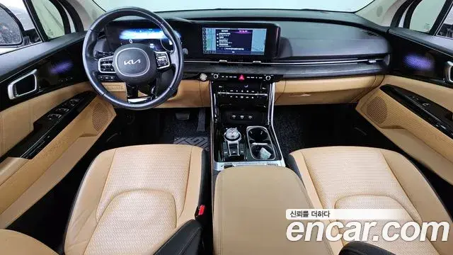 Kia Carnival 2022 — Photo 7/20