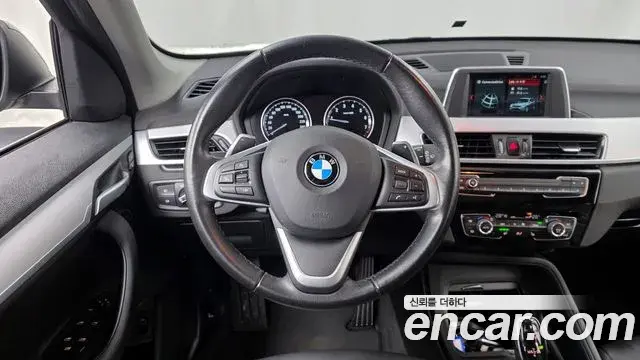 BMW X1 2020 — Photo 19/20