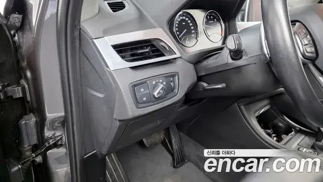 BMW X1 2020 — Photo 4/20