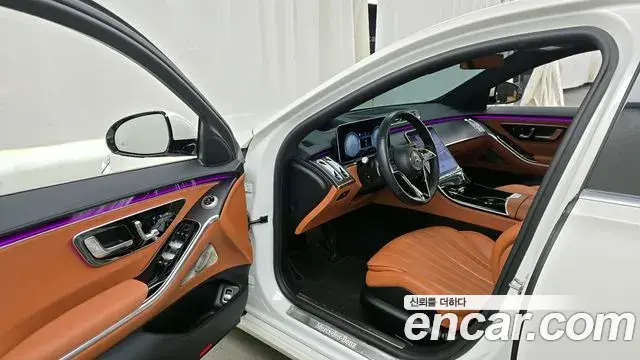 Mercedes-Benz S-Class 2022 — ფოტო 13/20