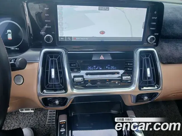 Kia Sorento 2020 — Şəkil 11/20