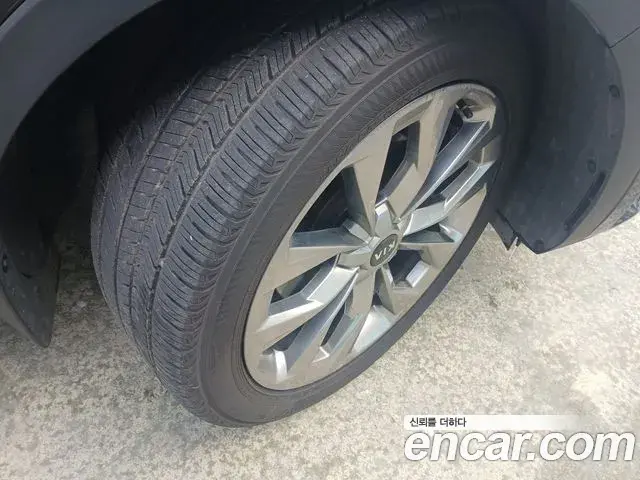 Kia Sorento 2020 — Şəkil 19/20