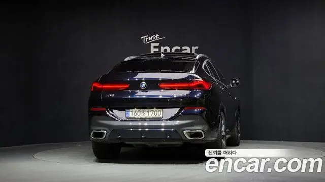 BMW X6 2023 — Photo 3/20