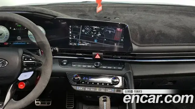 Hyundai The New Avante Hybrid 2022 — ფოტო 11/20