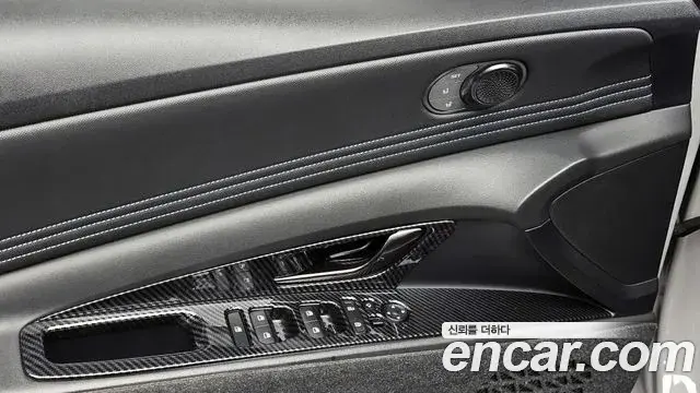 Hyundai The New Avante Hybrid 2022 — ფოტო 1/20
