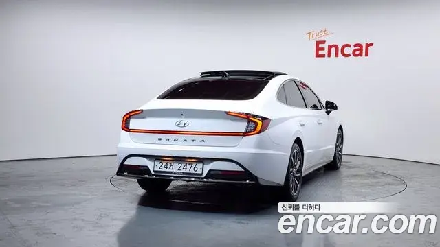 Hyundai Sonata 2019 — Фото 4/20