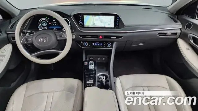 Hyundai Sonata 2019 — Фото 7/20