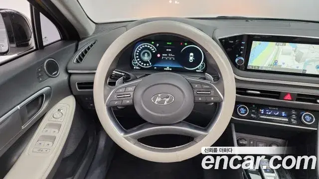 Hyundai Sonata 2019 — Фото 13/20