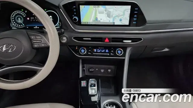 Hyundai Sonata 2019 — Фото 15/20