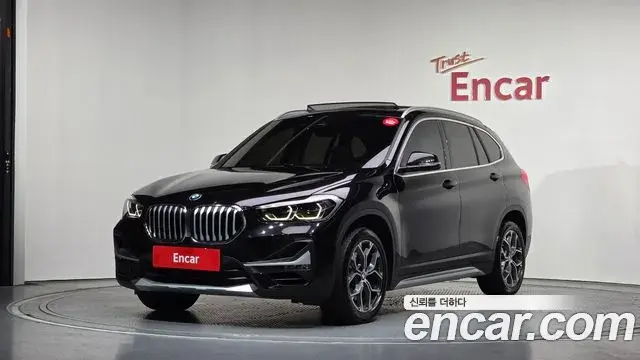 BMW X1 2021 — Şəkil 1/20
