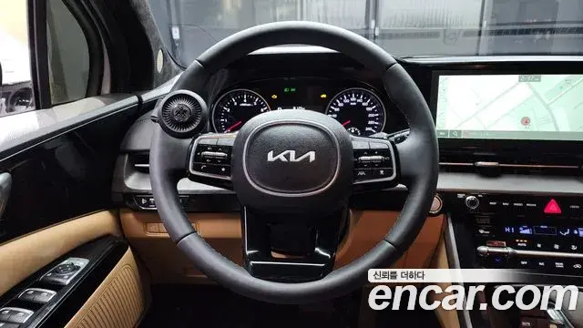Kia Carnival 2023 — Şəkil 5/20