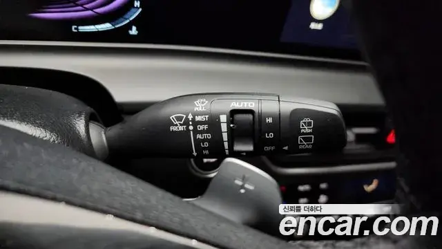 Kia Seltos 2025 — Photo 2/20