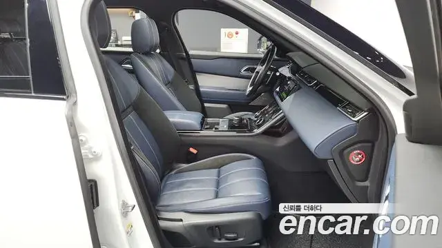 Land Rover Range Rover Velar 2019 — Photo 2/20