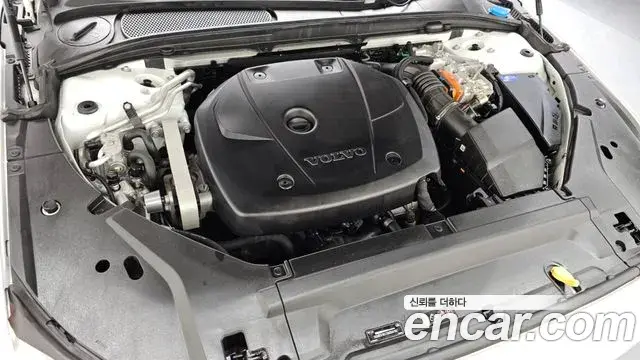 Volvo S90 2020 — ფოტო 19/20