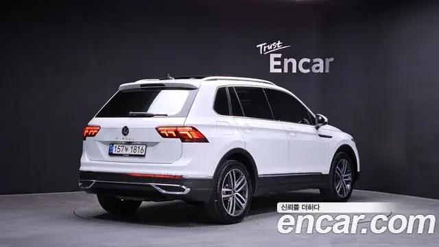Volkswagen Tiguan 2021 — Şəkil 19/20
