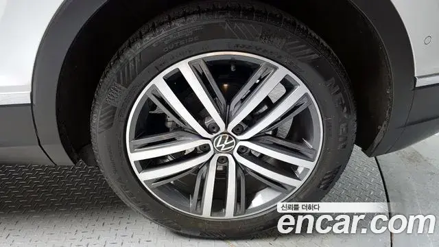 Volkswagen Tiguan 2021 — Şəkil 5/20