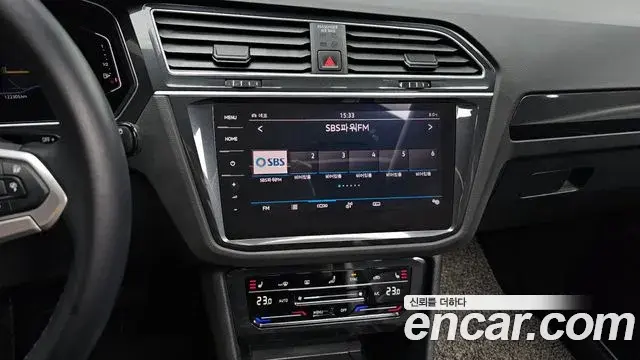 Volkswagen Tiguan 2021 — Şəkil 11/20