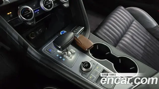 Genesis G70 2018 — Photo 16/20