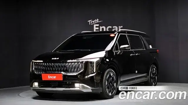 Kia Carnival 2024 — Photo 2/20