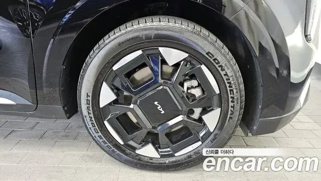 Kia Carnival 2024 — Photo 11/20
