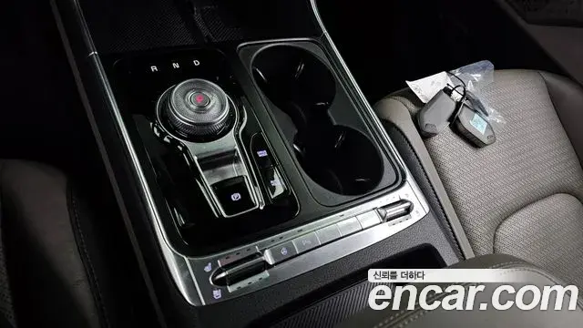 Kia Carnival 2024 — Photo 12/20