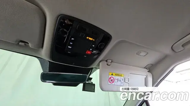 Kia Carnival 2024 — Photo 10/20