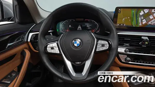 BMW 5 Series 2023 — Фото 13/20