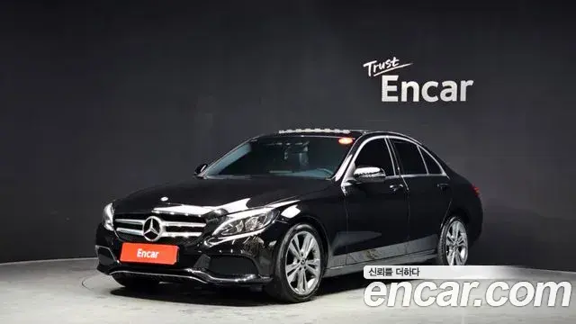 Mercedes-Benz C-Class 2018 — ფოტო 2/20