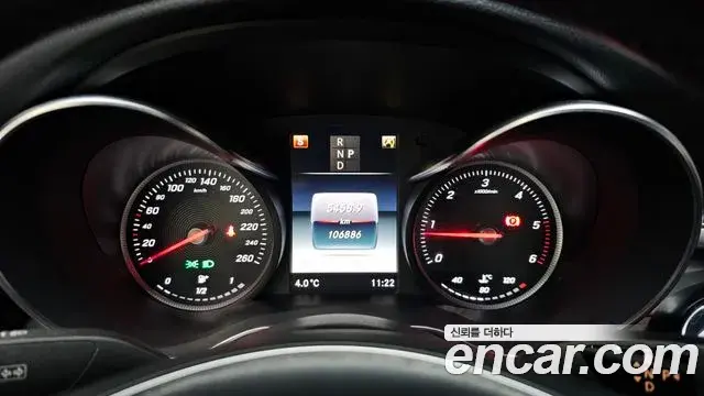 Mercedes-Benz C-Class 2018 — ფოტო 4/20
