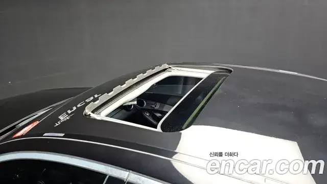 Mercedes-Benz C-Class 2018 — ფოტო 7/20