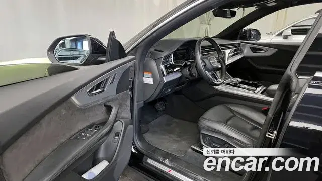 Audi Q8 2021 — Şəkil 6/20