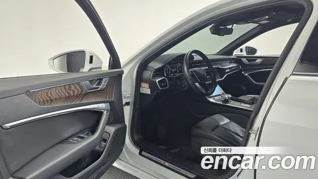 Audi A6 2021 — ფოტო 6/20