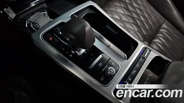 Kia Stinger 2020 — Фото 9/20