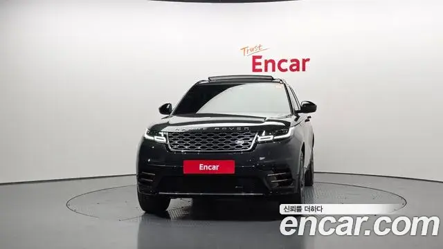 Land Rover Range Rover Velar 2023 — Фото 3/20