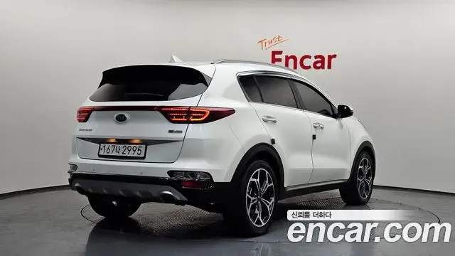 Kia Sportage The Bold 2020 — Фото 2/20