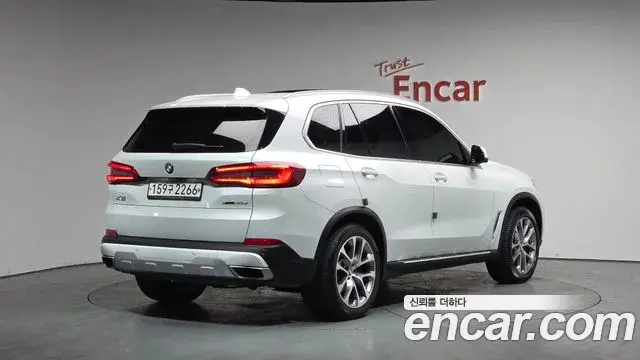 BMW X5 2019 — Photo 5/20