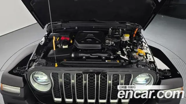 Jeep Wrangler 2021 — Photo 13/20