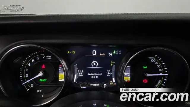 Jeep Wrangler 2021 — Photo 16/20