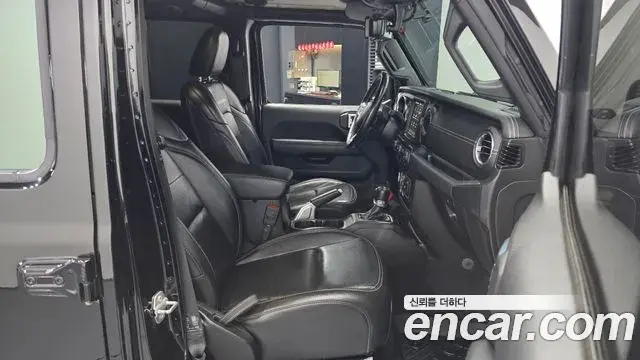 Jeep Wrangler 2021 — Photo 3/20